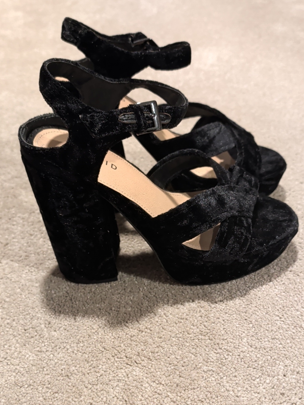Torrid Black Crushed Velvet Platform Heels - Size 7W